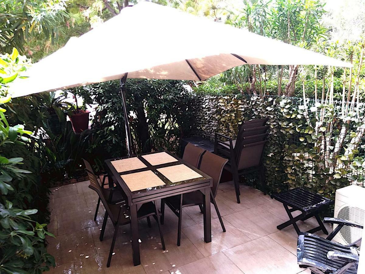 Bel Appartement Les Pieds Dans L'Eau Villeneuve-Loubet Exteriör bild